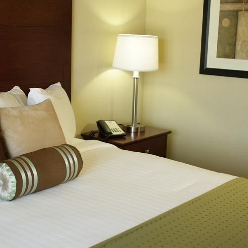Cobblestone Hotel - Wayne Bagian luar foto