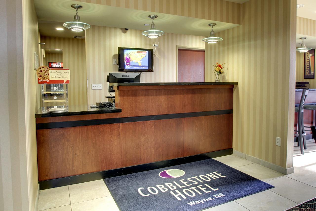 Cobblestone Hotel - Wayne Bagian luar foto